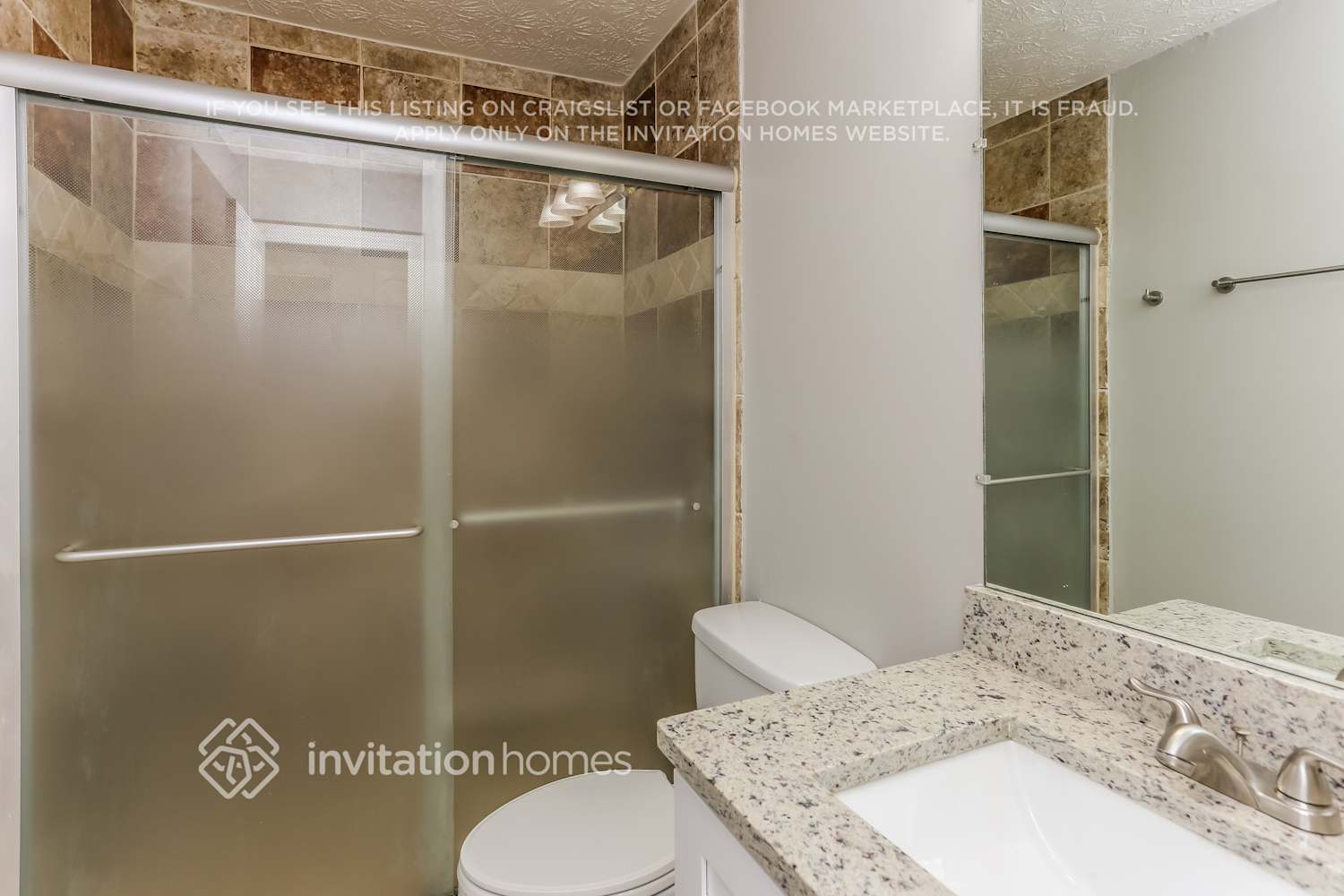 Building Photo - 3755 Oak Park Dr