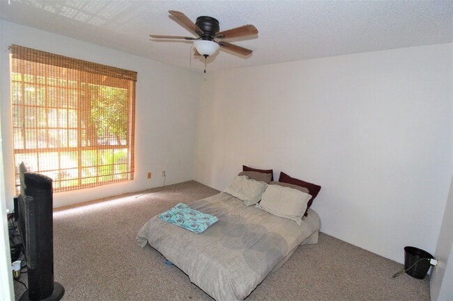 Building Photo - KIHEI VILLAGE UPPER LEVEL 2 BED / 1.5 BATH UNFURNISHED CONDO W/2 PARKING SPACES