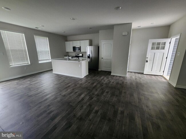 Building Photo - 33 Citrus Dr