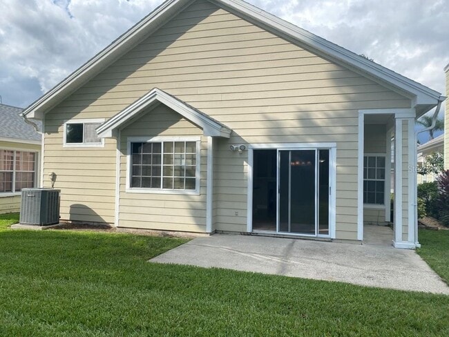 Building Photo - 5131 Sterling Manor Dr