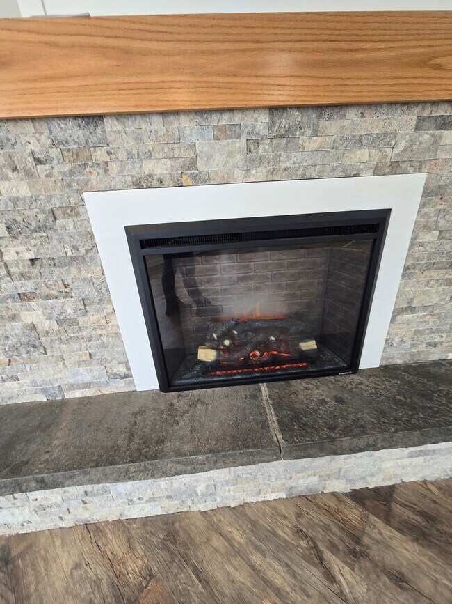 Building Photo - 111 Zandhoek Rd