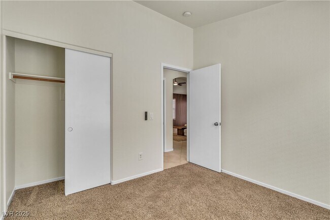 Building Photo - 11076 Zampino St
