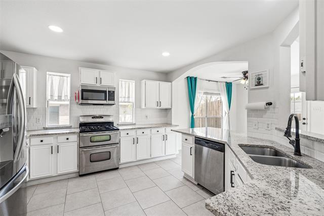 Building Photo - 1011 Ridgecrest Dr