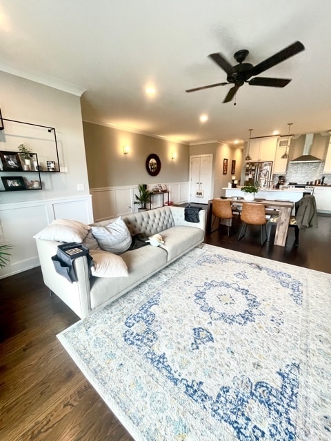 Building Photo - 2508 W Diversey Ave