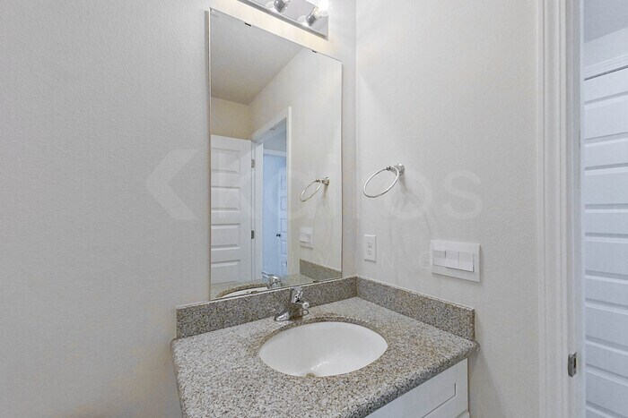 Building Photo - 4726 Malay Cir