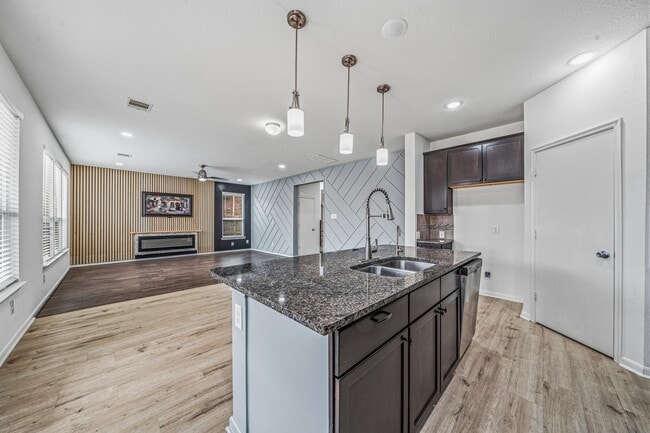 Building Photo - 4118 Lake Cypress Cir