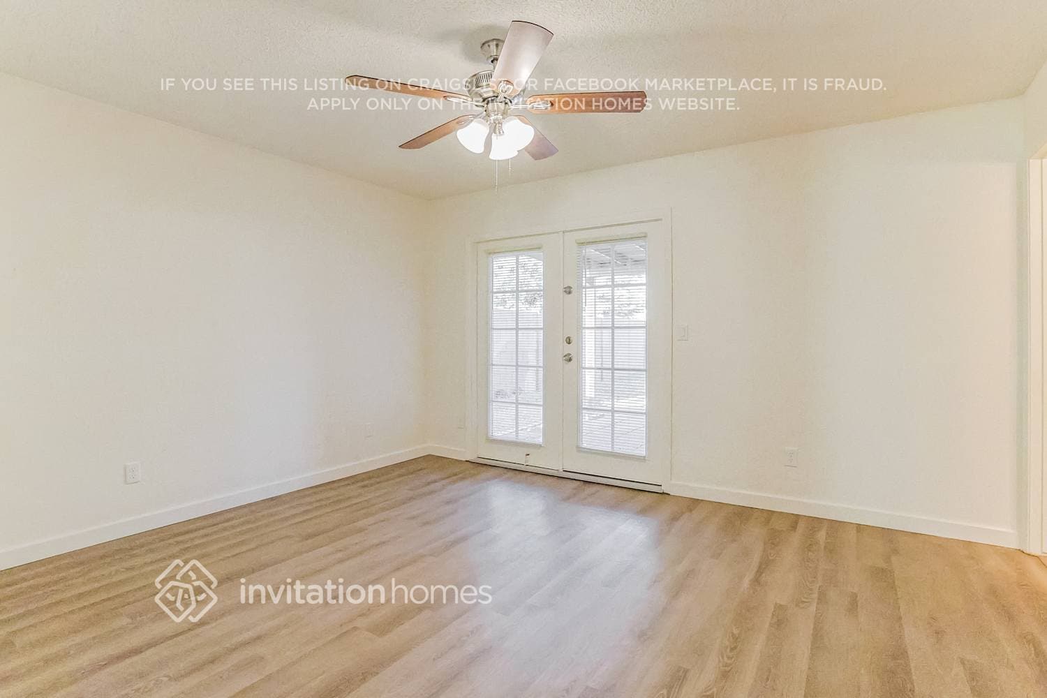 Building Photo - 512 N Los Feliz Dr