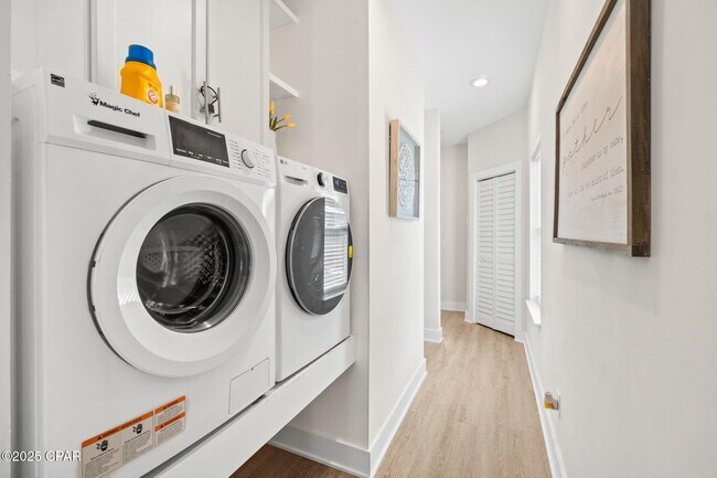 Building Photo - 2907 Sarah Jean Ct