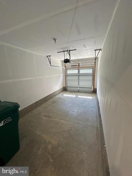 Building Photo - 23052 Wetstone Ln