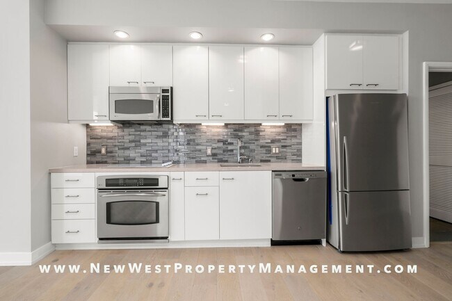 Building Photo - Sunny East Village 2-Bedroom at Alta! Smal...