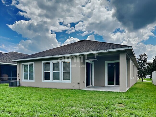 Building Photo - 7550 Bulls Head Dr