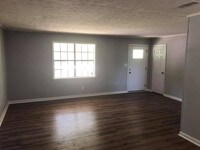Building Photo - 2871 Pope Rd