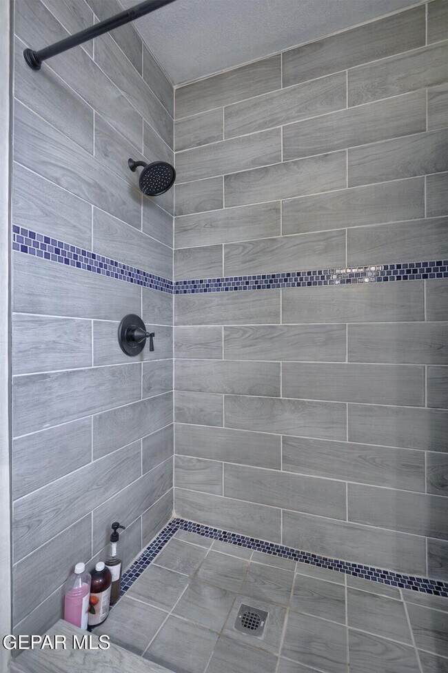 Building Photo - 1844 Jack Nicklaus Dr