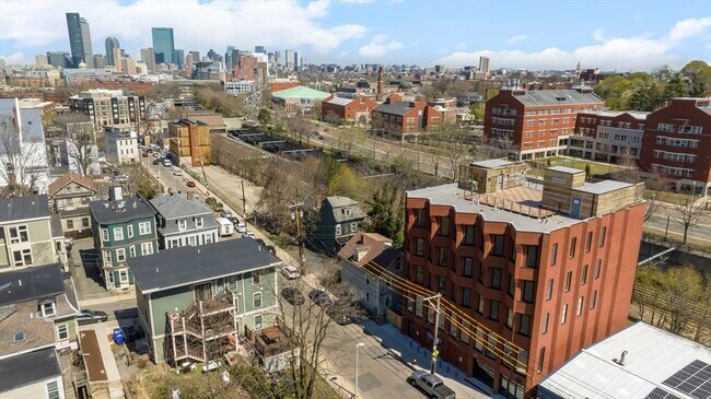 Building Photo - 80 Terrace St