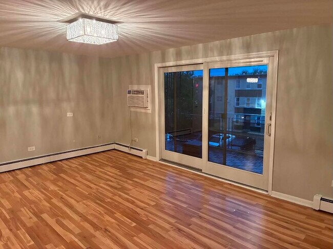 Building Photo - 9440 S 79th Ct