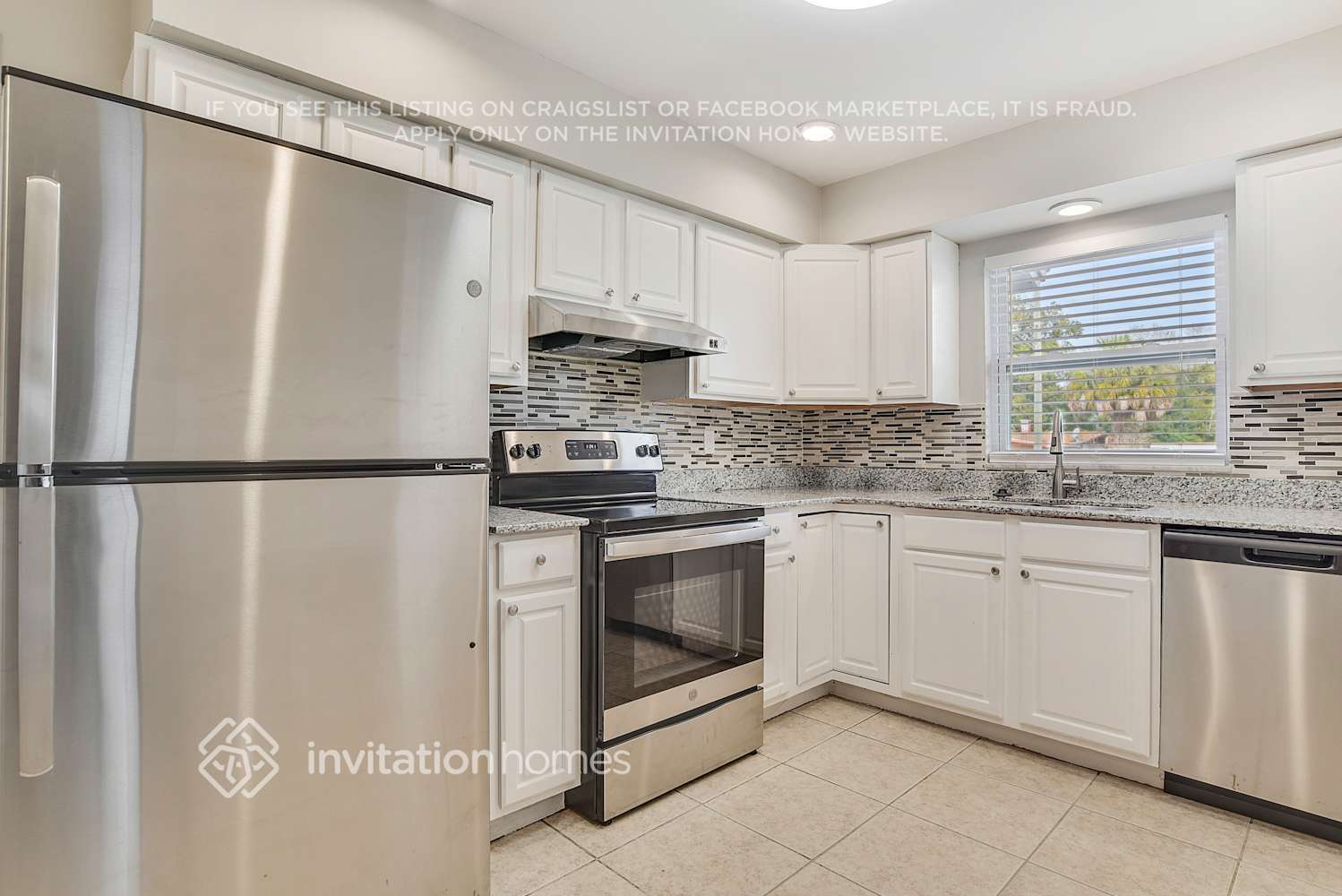 Building Photo - 6146 Balboa Dr