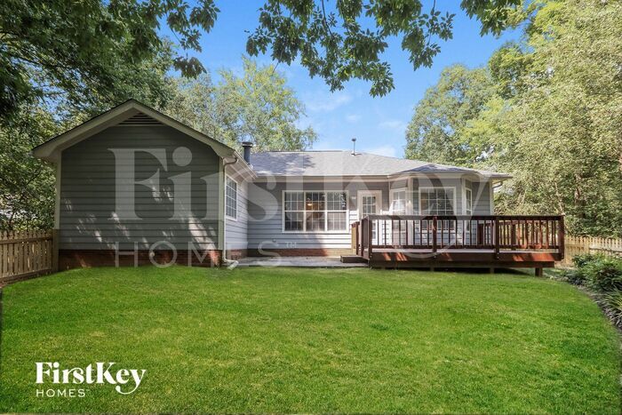 Building Photo - 2700 Teak Ct