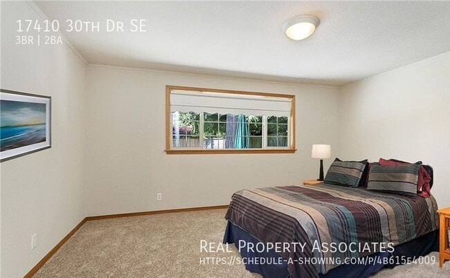 Building Photo - 17410 30th Dr SE