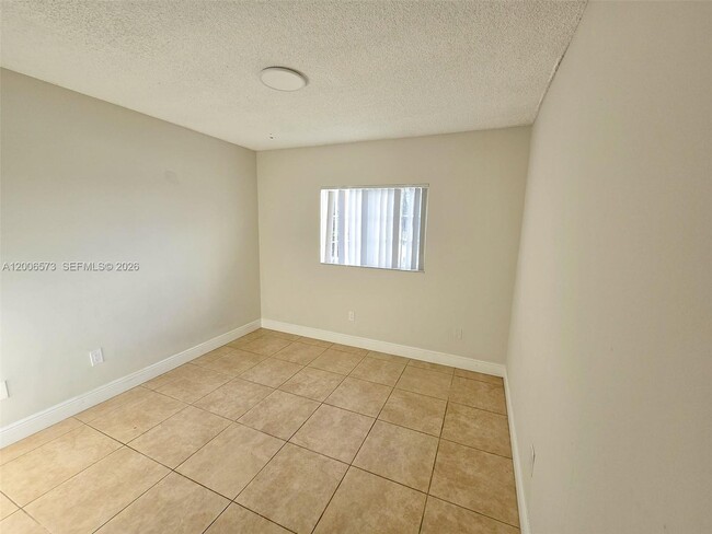 Building Photo - 3690 N 56th Ave