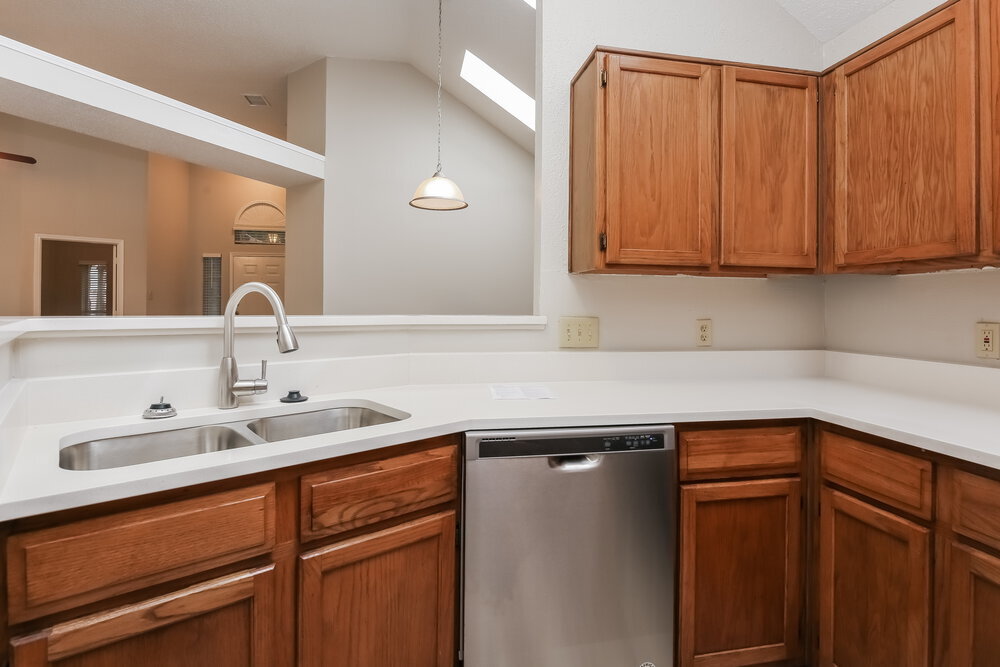 Building Photo - 6609 Wildhaven Dr