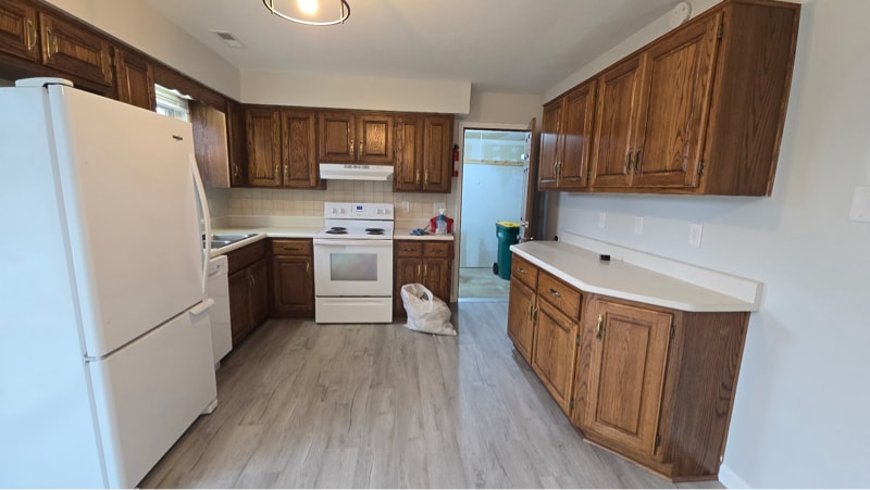 Building Photo - 432 Hickory Ln