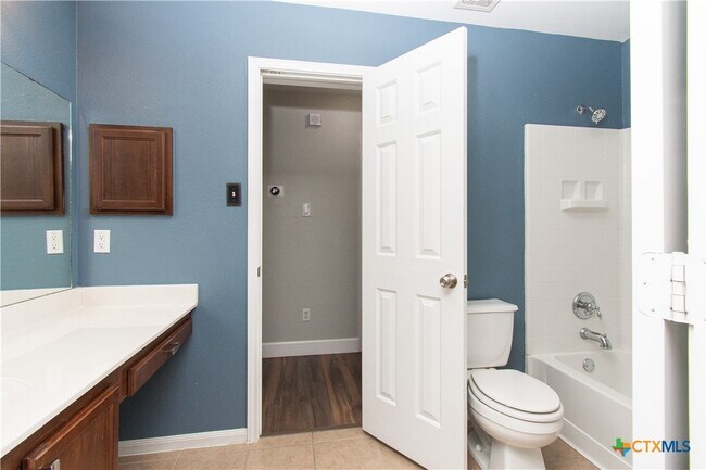 Building Photo - 5619 Tumbled Stone Dr
