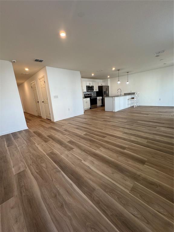 Building Photo - 1773 Nebraska Loop