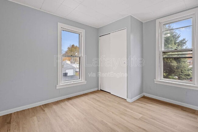 Building Photo - 601 Park Ave