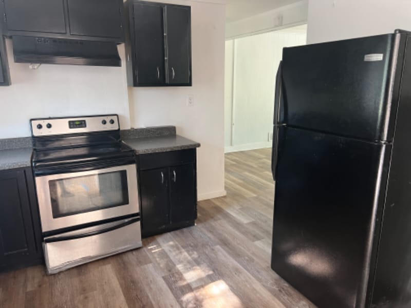 Building Photo - 1600 Curtis Ave