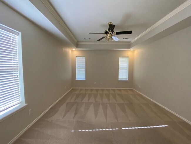 Building Photo - Coming Soon!!!!!  Union schools: 4 bedroom...