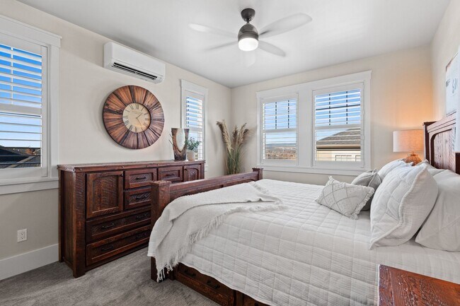 Building Photo - 24493 E Pinnacle Ct