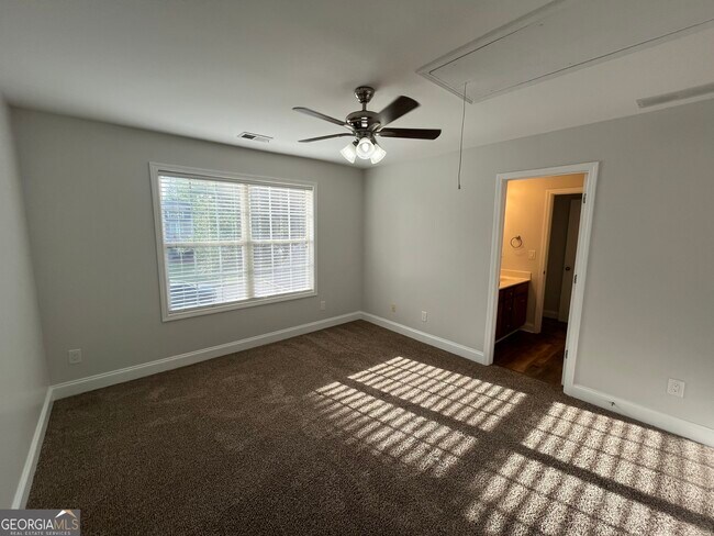 Building Photo - 104 Fisher Mill Dr