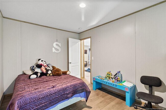 Building Photo - 7096 Monarch Dr