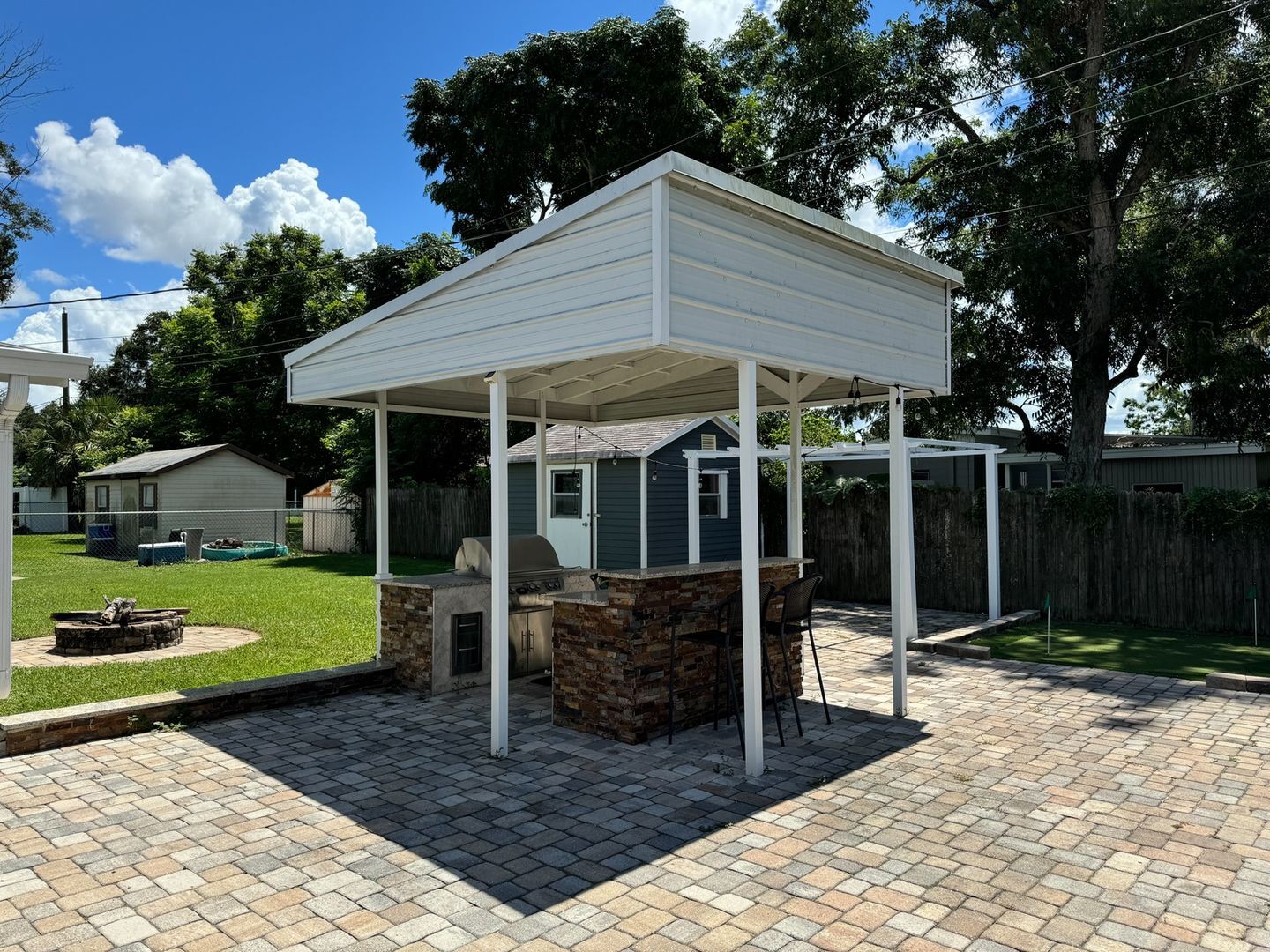 Building Photo - 508 Garden Dr N