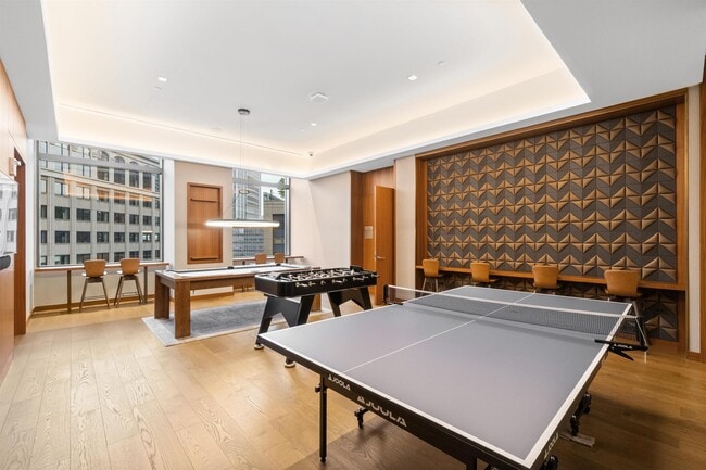 Building Photo - 99 Hudson St