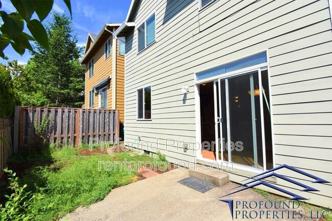 Building Photo - 12685 SW 158th Terrace