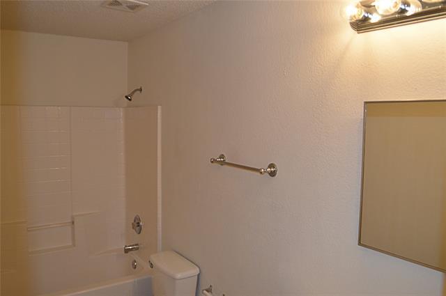 Building Photo - 2923 Barberini Dr