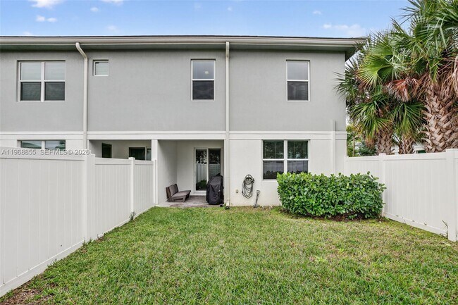 Building Photo - 543 Parsons Wy