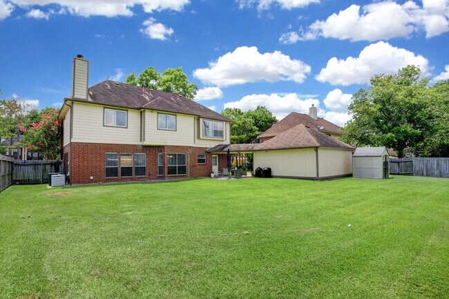 Building Photo - 1611 Falcon Ridge Blvd