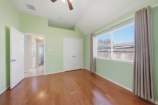 Building Photo - 21610 Grand Hollow Ln