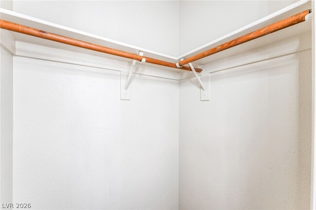 Building Photo - 5591 Ballinger Dr