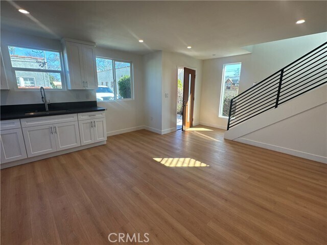 Building Photo - 8727 Dalton Ave