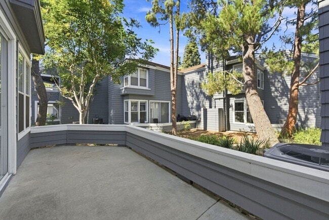 Building Photo - 104 Hartford Dr