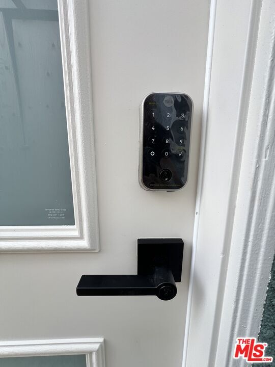 Building Photo - 767 Bennett Ave