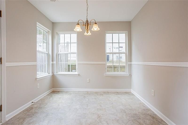 Building Photo - 4944 Antelope Cove