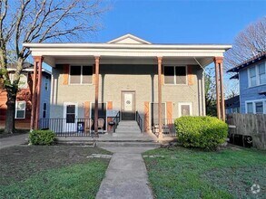 Building Photo - 1121 N Bishop Ave