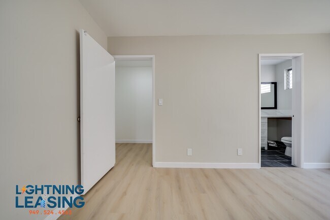 Building Photo - 1035 Hayworth Ave