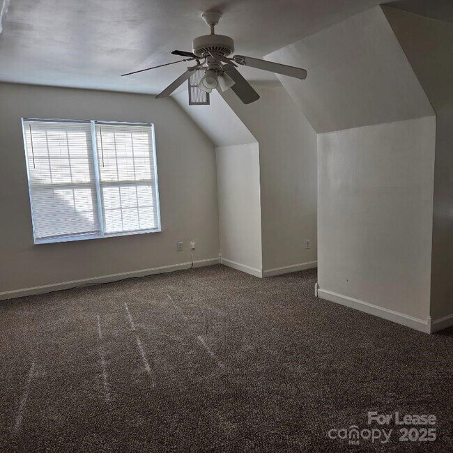 Building Photo - 5840 Timbertop Ln