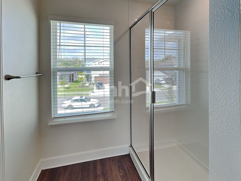 Building Photo - 4540 Reisswood Loop
