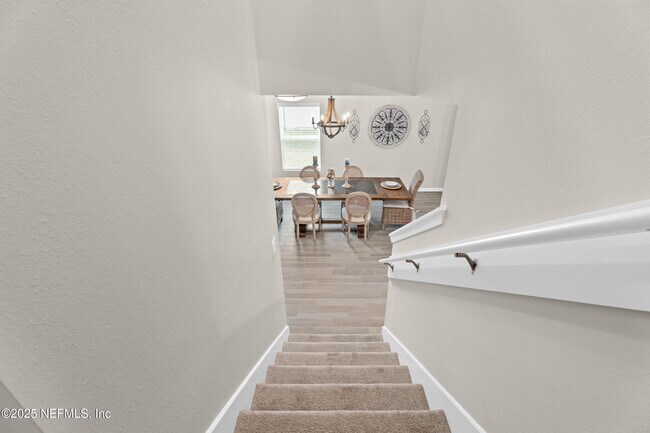 Building Photo - 2865 Firethorn Ave
